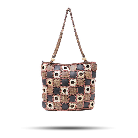 Fenestella Beach Coconut Shell Bag